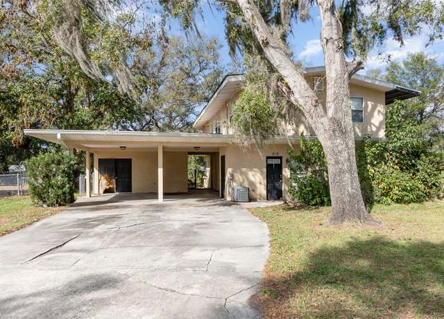 Property at 819 22nd St NW, Winter Haven, FL 33881, 5 beds, 3 baths