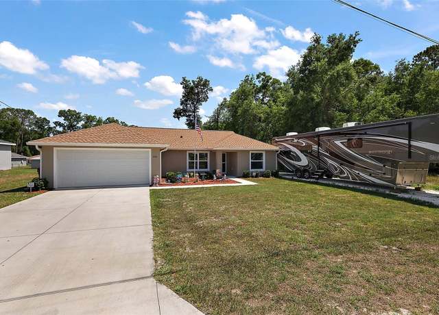 Property at 7162 SE 124th St, Belleview, FL 34420, 3 beds, 2 baths