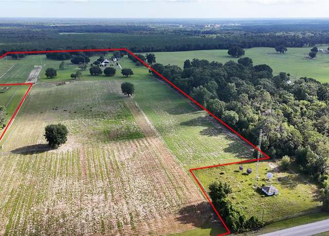 Property at 950 SW Jordan St, Fort White, FL 32038