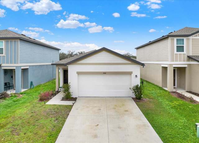 Property at 35530 Shade Fern Ln, Zephyrhills, FL 33541, 3 beds, 2 baths
