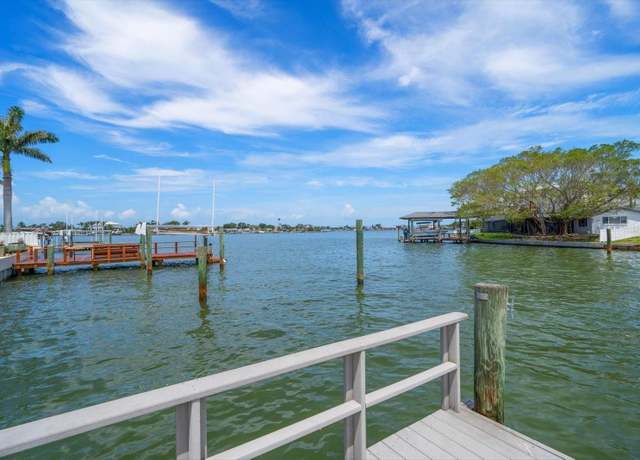 Property at 4545 Clearwater Harbor Dr N, Largo, FL 33770, 2 beds, 2 baths