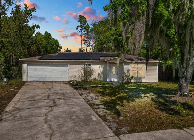 Property at 7324 Thomas Jefferson Cir E, Bartow, FL 33830, 3 beds, 2 baths
