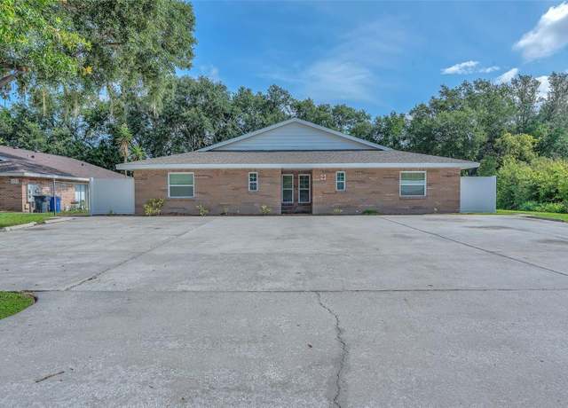 Property at 3209 Bloomingdale Villas Ct, Brandon, FL 33511, 8 beds, 8 baths