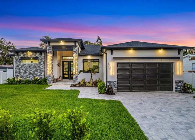 Property at 805 Padua Ct, Nokomis, FL 34275, 3 beds, 2 baths