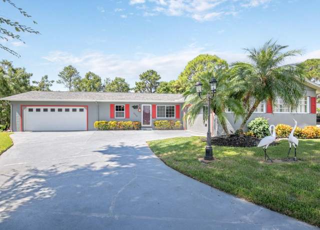 Property at 35518 Cedar Ln, Leesburg, FL 34788, 2 beds, 2 baths