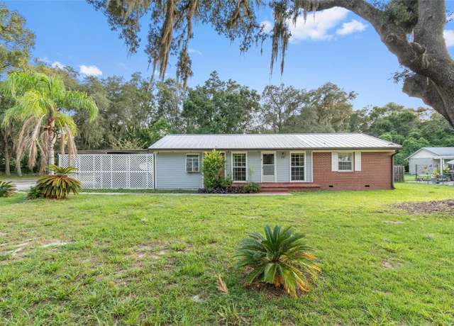 Property at 315 SW Grove St, Keystone Heights, FL 32656, 4 beds, 2 baths