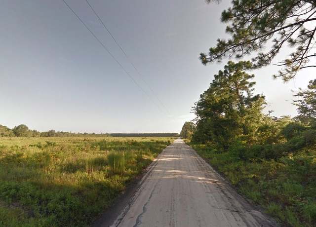 Property at 8250 225th Rd, Live Oak, FL 32060