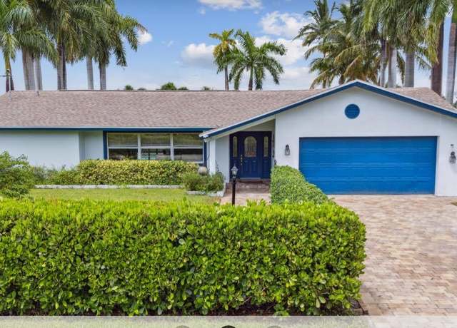 Property at 393 Prather Dr, Fort Myers, FL 33919, 4 beds, 3 baths