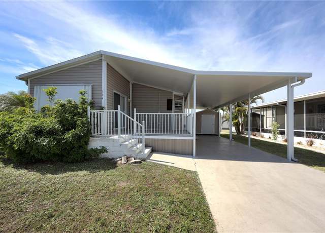 Property at 2100 Kings Hwy #534, Port Charlotte, FL 33980, 2 beds, 2 baths