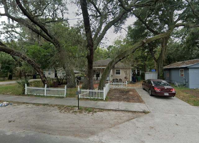 Property at 2113 E Ellicott St, Tampa, FL 33610, 3 beds, 2 baths