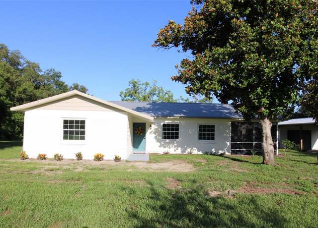 Property at 8807 Mary Ivy Dr, Plant City, FL 33567, 3 beds, 2 baths
