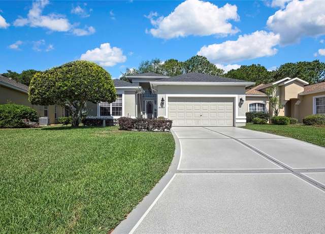 Property at 10109 Holly Berry Dr, Spring Hill, FL 34613, 2 beds, 2 baths