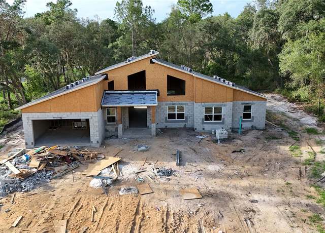 Property at 30551 Saffron Ave, Eustis, FL 32736, 4 beds, 3 baths