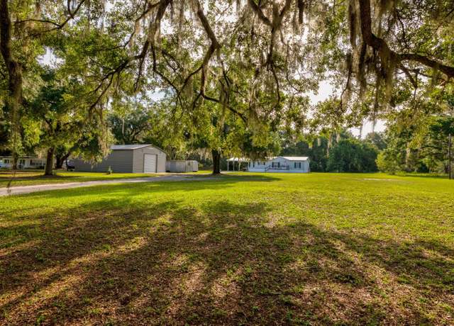 Property at 3359 County Road 513, Wildwood, FL 34785, 3 beds, 2 baths