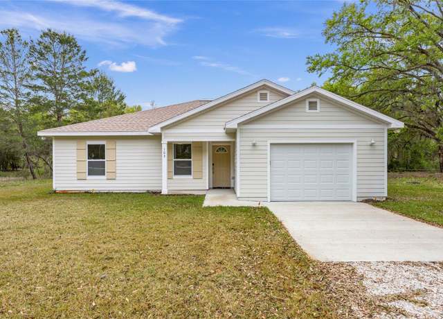 Property at 103 Magnolia St, Hawthorne, FL 32640, 3 beds, 2 baths