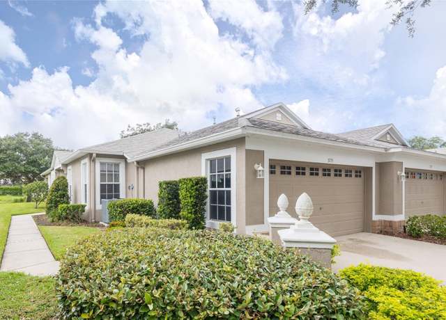 Property at 5733 Heronpark Pl, Lithia, FL 33547, 2 beds, 2 baths