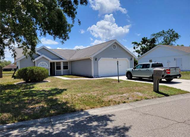 Property at 3538 65th Avenue Cir E, Sarasota, FL 34243, 3 beds, 2 baths