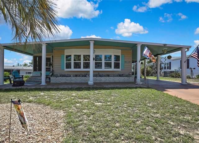 Property at 9036 Central Ave, Brooksville, FL 34613, 2 beds, 2 baths