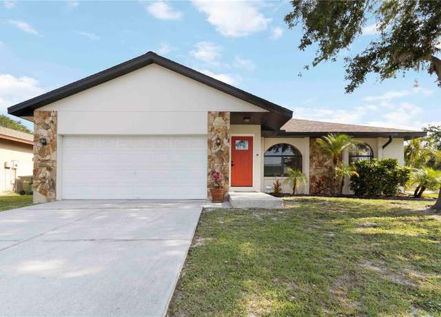 Property at 2477 Wood Oak Dr, Sarasota, FL 34232, 3 beds, 2 baths