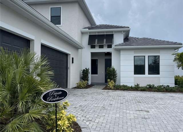Property at 4569 Mondrian Ct, Sarasota, FL 34240, 4 beds, 4.5 baths