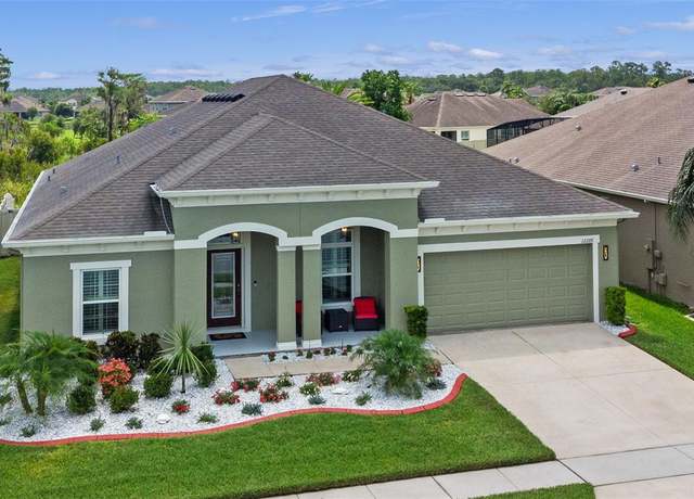 Property at 12289 Prairie Plantation Way, Orlando, FL 32824, 4 beds, 3.5 baths