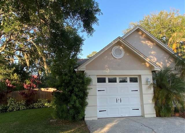 Property at 4504 Cabbage Palm Dr, Valrico, FL 33596, 3 beds, 2 baths