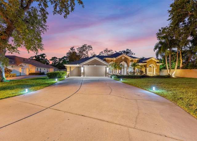 Property at 512 Creekside Ct, Safety Harbor, FL 34695, 4 beds, 3 baths
