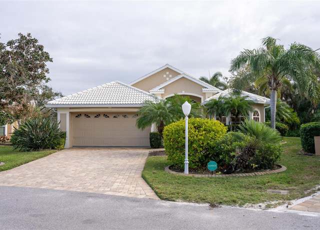 Property at 326 Saint George Ct #14, Venice, FL 34293, 3 beds, 2 baths