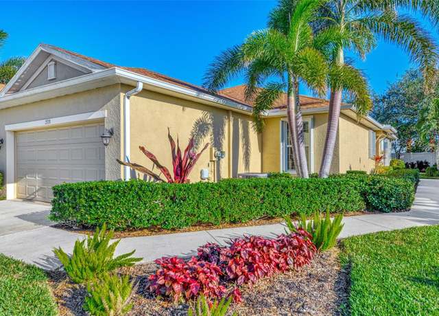 Property at 2520 Terracina Dr, Venice, FL 34292, 2 beds, 2 baths