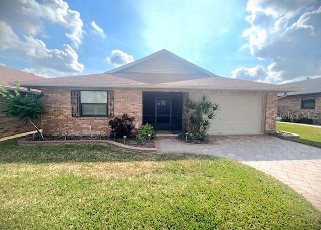 Property at 600 Caribbean Dr, Lakeland, FL 33803, 2 beds, 2 baths