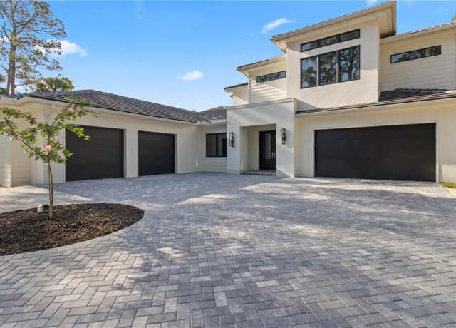 Property at 3632 Golden Gate Blvd W, Naples, FL 34102, 4 beds, 5.5 baths