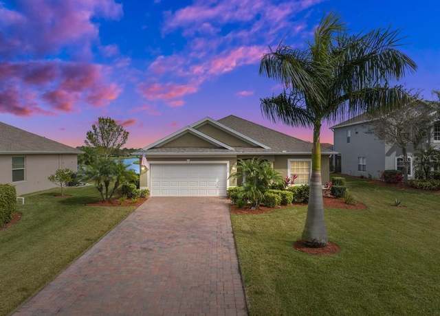 Property at 620 Valencia Cir SW, Vero Beach, FL 32968, 3 beds, 2 baths