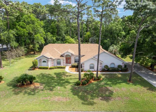 Property at 9573 SW 196th Avenue Rd, Dunnellon, FL 34432, 3 beds, 3 baths