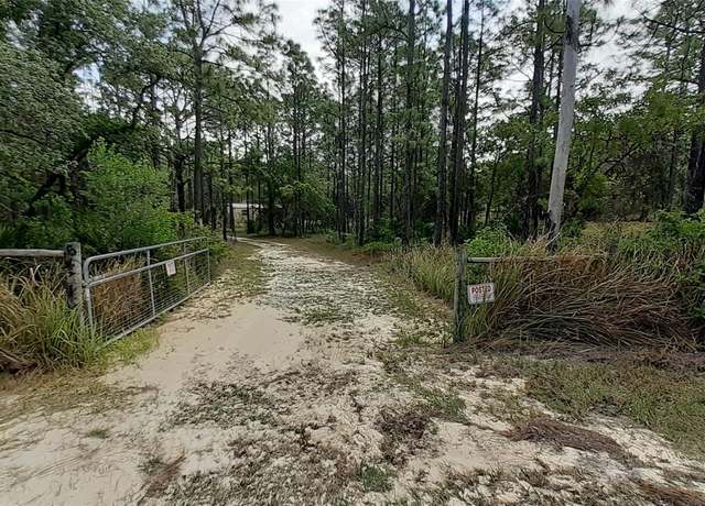 Property at 6471 N Khyber Ave, Dunnellon, FL 34433, 3 beds, 2 baths