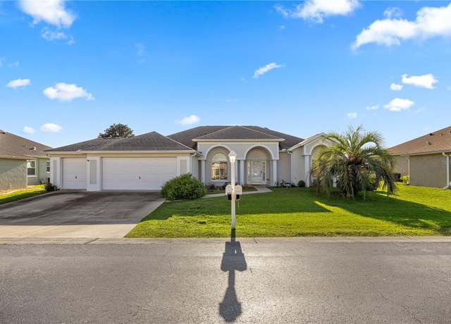 Property at 5656 NW 25th Loop, Ocala, FL 34482, 3 beds, 2 baths