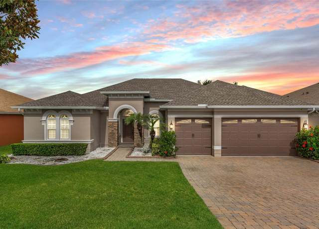 Property at 9413 Ivywood St, Clermont, FL 34711, 4 beds, 3 baths