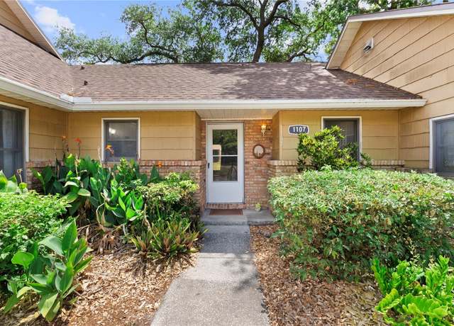 Property at 1107 Monroe Ave, St Cloud, FL 34769, 2 beds, 2 baths