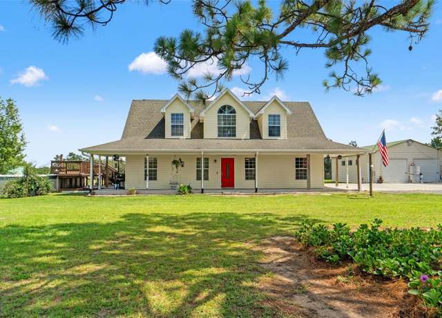 Property at 28297 Wild Rose Ln, Brooksville, FL 34602, 3 beds, 2.5 baths