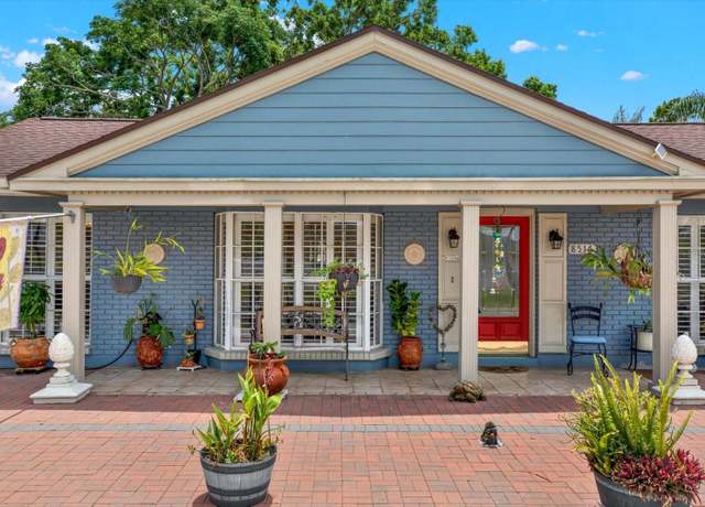 Property at 8516 Wooddrift Dr, Tampa, FL 33615, 5 beds, 2 baths