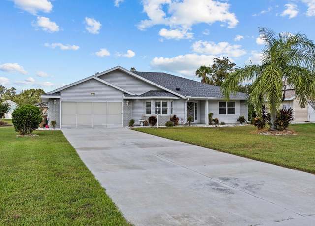 Property at 21523 Queen Anne Ct, Leesburg, FL 34748, 3 beds, 2 baths