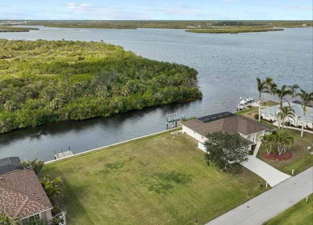 Property at 2305 Chilcote Ter, Port Charlotte, FL 33981