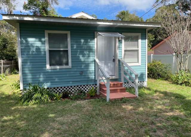 Property at 2211 SW 1st St, Ocala, FL 34475, 2 beds, 1 bath