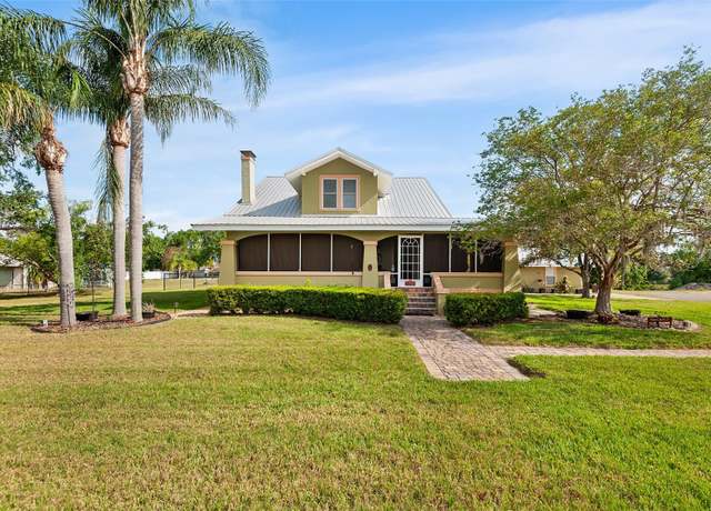 Property at 501 Main St, Lake Hamilton, FL 33851, 4 beds, 3 baths