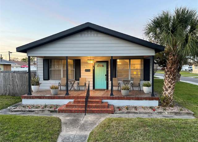 Property at 2701 W Cordelia St, Tampa, FL 33607, 3 beds, 1.5 baths