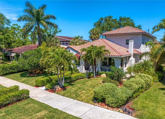 Property at 2421 Brevard Rd NE, St Petersburg, FL 33704, 4 beds, 4.5 baths