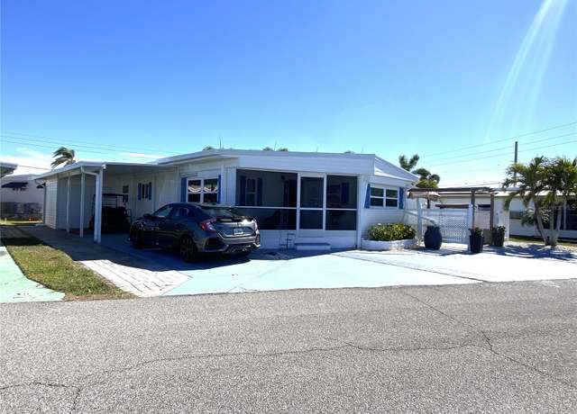 Property at 6619 Massachusetts St, Bradenton, FL 34207, 3 beds, 2 baths