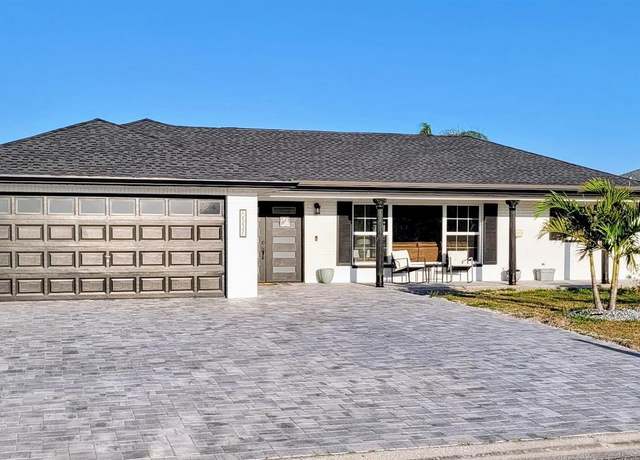 Property at 6337 Cocoa Ln, Apollo Beach, FL 33572, 4 beds, 2 baths