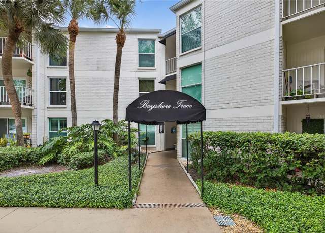 Property at 3325 Bayshore Blvd Unit A31, Tampa, FL 33629, 1 bed, 1.5 baths