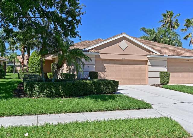 Property at 8211 Summer Greens Ter, Bradenton, FL 34212, 2 beds, 2 baths