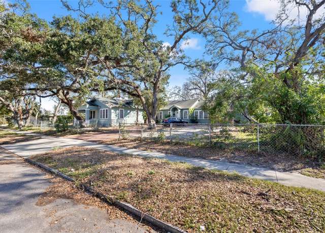Property at 3434 6th Ave N, St Petersburg, FL 33713, 5 beds, 2 baths